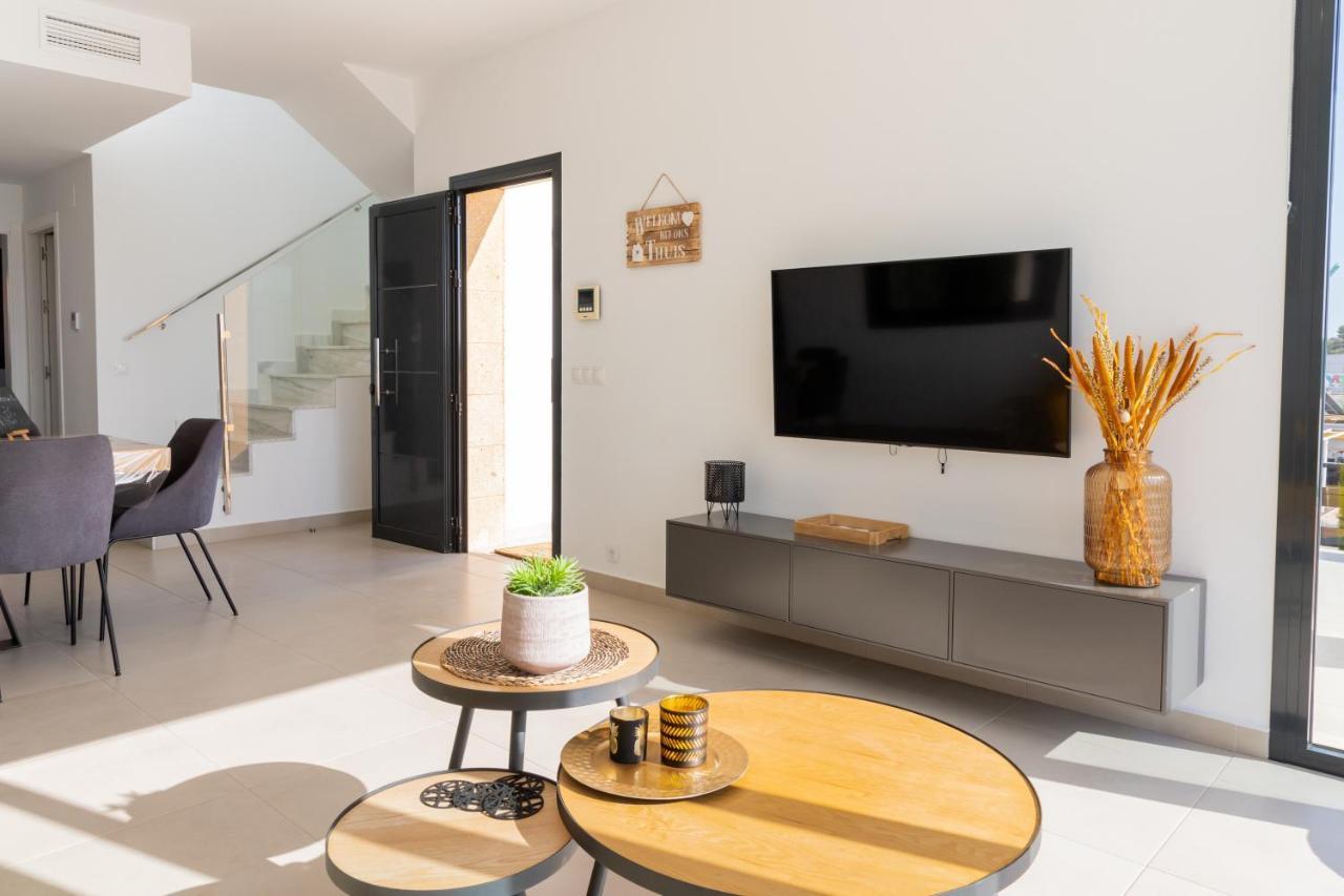 Villa Birdie فينيسترات المظهر الخارجي الصورة