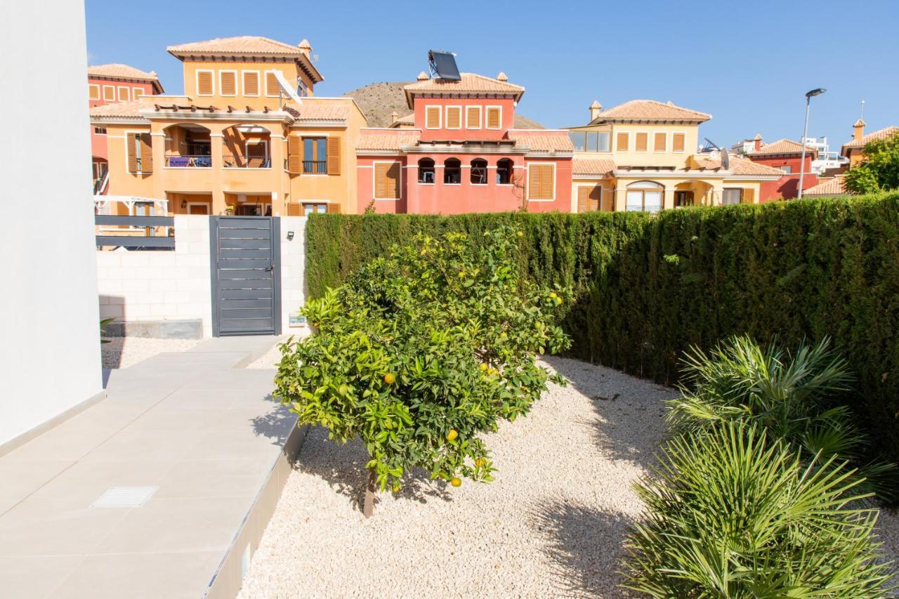 Villa Birdie فينيسترات المظهر الخارجي الصورة